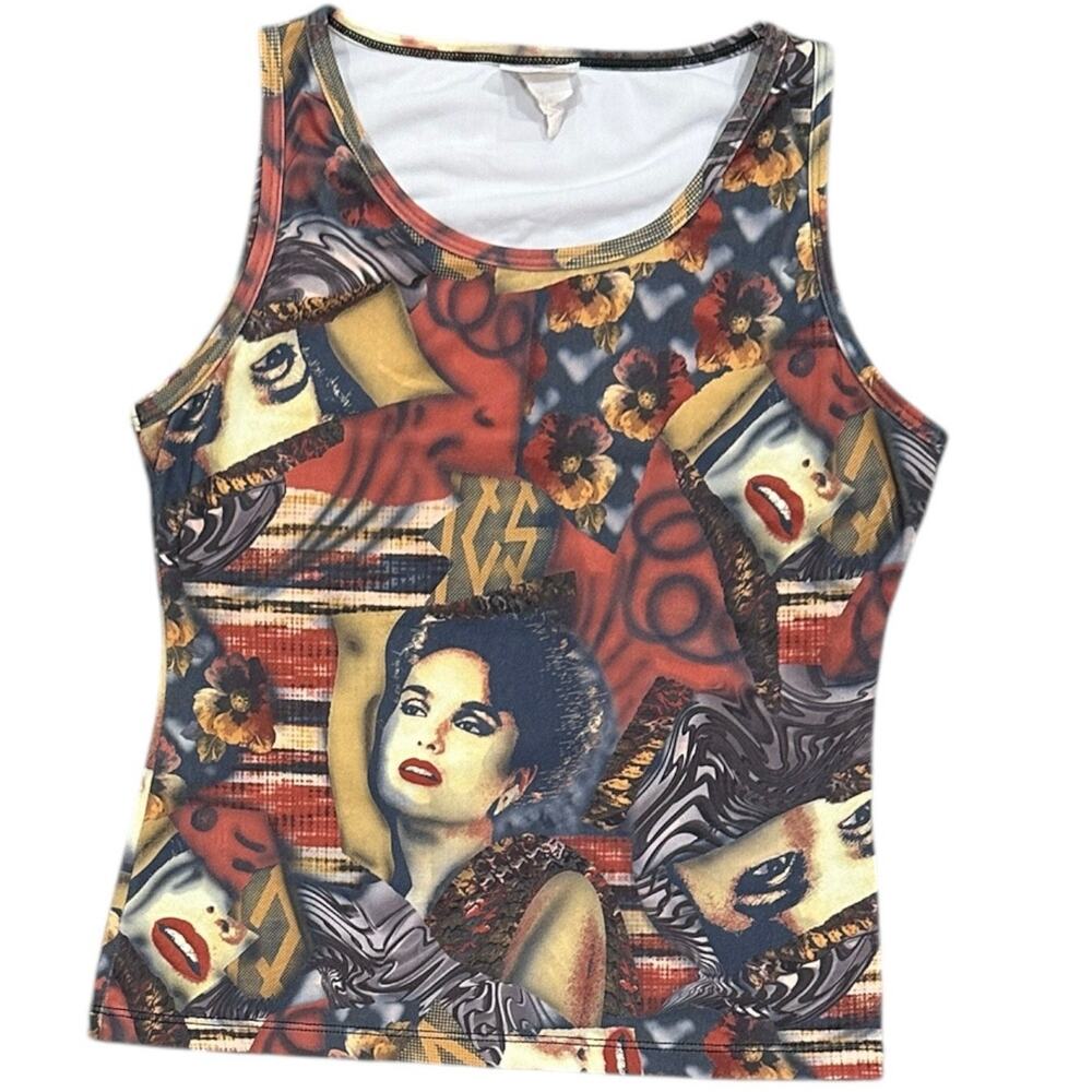 Vintage Latitude Artsy Femme Graphic Top